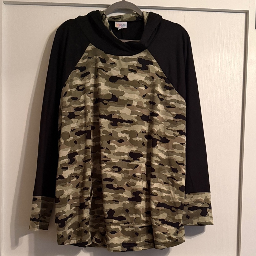 LuLaRoe Amber Camouflage Hoodie